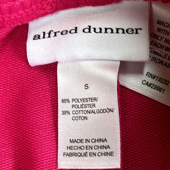 Alfred Dunner Classic Fit pull on pants. New with tags. Pink, size Small. - Picture 3 of 12